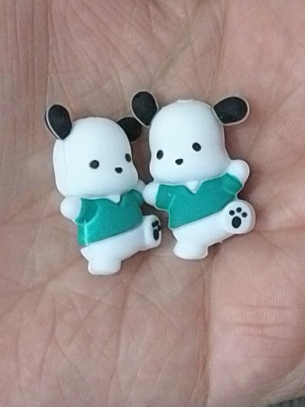 #8000 Pochacco 2 pc Silicone Focal bead